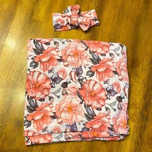 Posh Peanut Swaddle and Bow Set